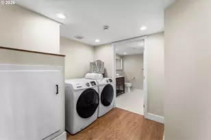 614 W 29th St, Vancouver, WA 98660 - Photo 33
