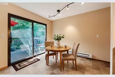 3118 SW Carson St, Portland, OR 97219 - Photo 13