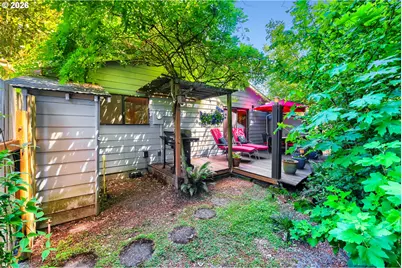 3118 SW Carson St, Portland, OR 97219 - Photo 23