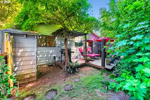 3118 SW Carson St, Portland, OR 97219 - Photo 23