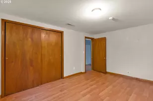 45265 Sunnyside Dr, Foster, OR 97345 - Photo 35