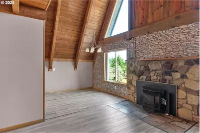 45265 Sunnyside Dr, Foster, OR 97345 - Photo 13