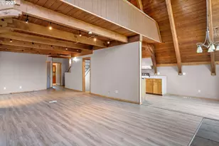 45265 Sunnyside Dr, Foster, OR 97345 - Photo 11