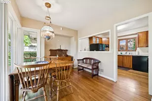 7270 SW Sylvan Ct, Portland, OR 97225 - Photo 11