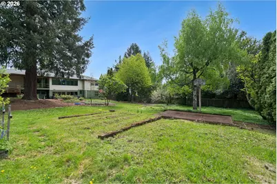 7270 SW Sylvan Ct, Portland, OR 97225 - Photo 43