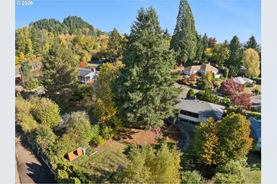 7270 SW Sylvan Ct, Portland, OR 97225 - Photo 47