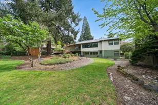 7270 SW Sylvan Ct, Portland, OR 97225 - Photo 45