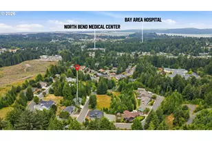 2256 Timberline Dr, Coos Bay, OR 97420 - Photo 3