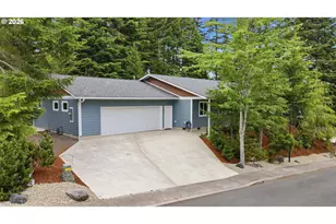 2256 Timberline Dr, Coos Bay, OR 97420 - Photo 1