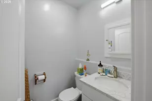2256 Timberline Dr, Coos Bay, OR 97420 - Photo 31