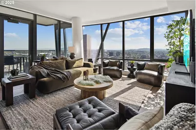 550 SW 10th Ave #2306, Portland, OR 97205 - Photo 3