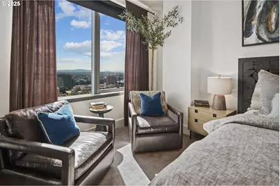 550 SW 10th Ave #2306, Portland, OR 97205 - Photo 23