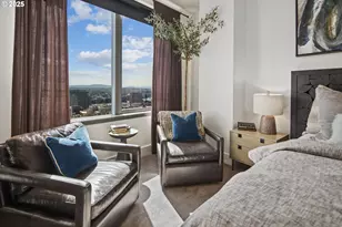 550 SW 10th Ave, Portland, OR 97205 - Photo 23