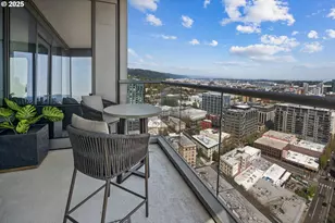 550 SW 10th Ave, Portland, OR 97205 - Photo 27