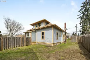 8324 NE Eugene St, Portland, OR 97220 - Photo 45