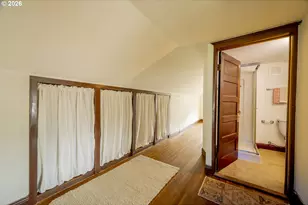 8324 NE Eugene St, Portland, OR 97220 - Photo 33