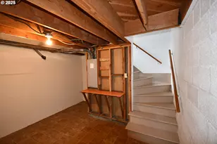 2534 W 10th St, The Dalles, OR 97058 - Photo 33