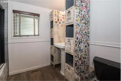 16435 NE Multnomah St, Portland, OR 97230 - Photo 17