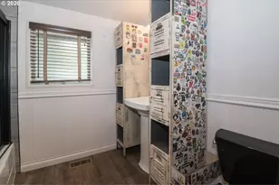16435 NE Multnomah St, Portland, OR 97230 - Photo 17