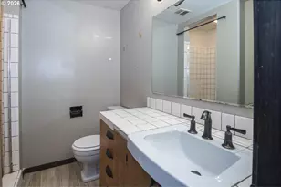 16435 NE Multnomah St, Portland, OR 97230 - Photo 27
