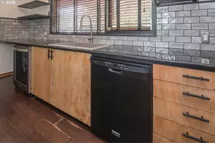 16435 NE Multnomah St, Portland, OR 97230 - Photo 11
