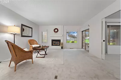 15890 SW Greens Way, Tigard, OR 97224 - Photo 5