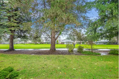 15890 SW Greens Way, Tigard, OR 97224 - Photo 27