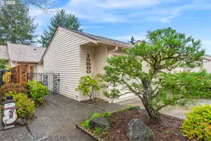 15890 SW Greens Way, Tigard, OR 97224 - Photo 3