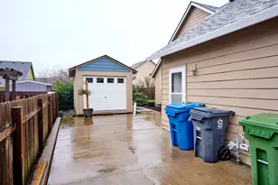 1353 Jodi Dr, Silverton, OR 97381 - Photo 47