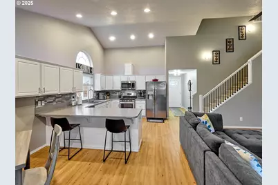 1353 Jodi Dr, Silverton, OR 97381 - Photo 13