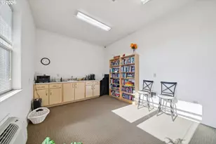 400 NE 100th Ave, Portland, OR 97220 - Photo 27