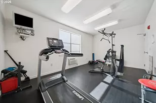 400 NE 100th Ave, Portland, OR 97220 - Photo 31