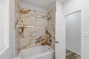 1348 Dakota St, Coos Bay, OR 97420 - Photo 23