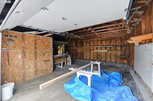 1348 Dakota St, Coos Bay, OR 97420 - Photo 37