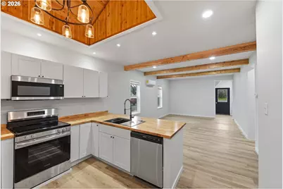 1348 Dakota St, Coos Bay, OR 97420 - Photo 15