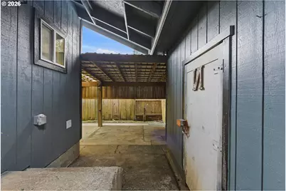 1348 Dakota St, Coos Bay, OR 97420 - Photo 31