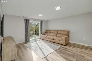 274 NE Lenox St, Hillsboro, OR 97124 - Photo 13