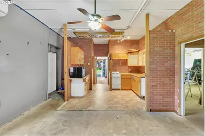 17001 NE Fourth Plain Blvd, Vancouver, WA 98682 - Photo 31