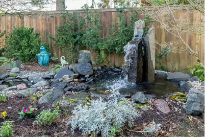 2746 Norbert Ln, Eugene, OR 97401 - Photo 37