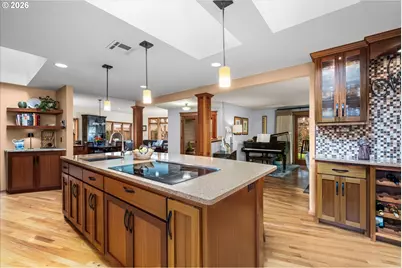 2746 Norbert Ln, Eugene, OR 97401 - Photo 7