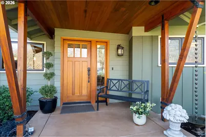 2746 Norbert Ln, Eugene, OR 97401 - Photo 3