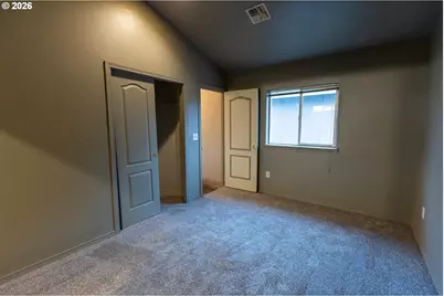 374 NW 25th St, Redmond, OR 97756 - Photo 39
