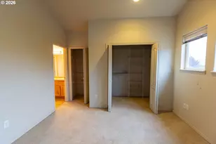 374 NW 25th St, Redmond, OR 97756 - Photo 23