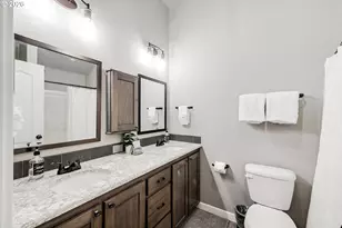 1210 32 St, Seaview, WA 98644 - Photo 15