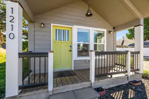 1210 32 St, Seaview, WA 98644 - Photo 3