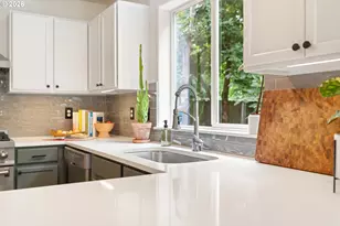 6111 NE 49th Ave, Portland, OR 97218 - Photo 13