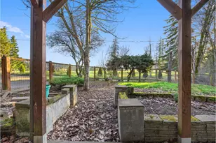 7634 SE Hogan Rd, Gresham, OR 97080 - Photo 5