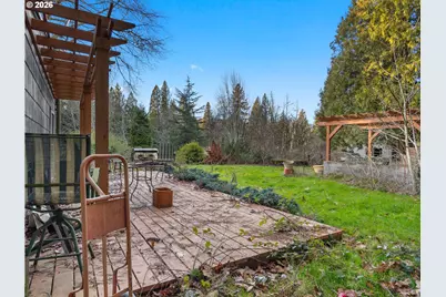 7634 SE Hogan Rd, Gresham, OR 97080 - Photo 15