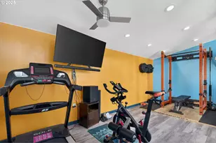 457 NW Forest St, Hillsboro, OR 97124 - Photo 41