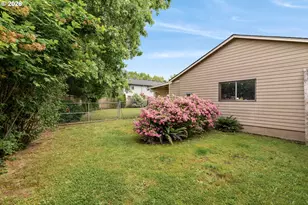 667 SE 5th Ave, Canby, OR 97013 - Photo 29